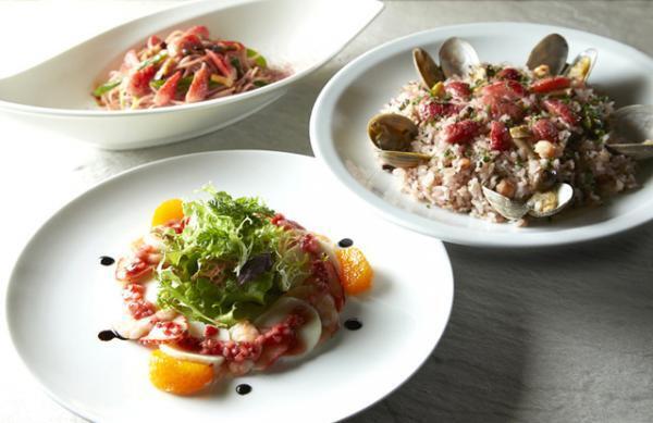 ハイアット リージェンシー 東京、“いちご”尽くしの季節限定スイーツメニュー