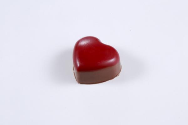 ジャン＝ポール・エヴァンのバレンタイン。あふれる愛と歓びのキスでいっぱいの新作ショコラコレクション