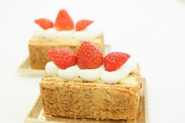 横浜赤レンガ倉庫で「ストロベリー フェスティバル」が開催。いちごの無料サンプリングも！