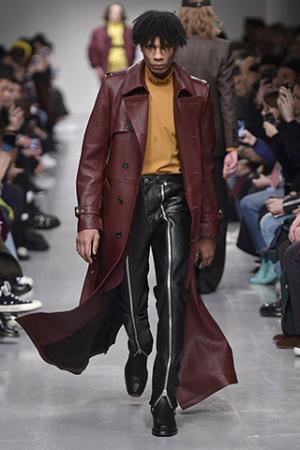 ジョン ローレンス サリバン、建築や音楽などからインスパイア【2017-18秋冬メンズ】