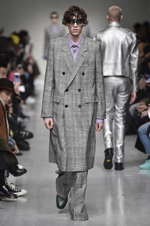 ジョン ローレンス サリバン、建築や音楽などからインスパイア【2017-18秋冬メンズ】