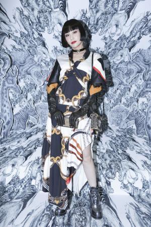 ルイ・ヴィトン 六本木ヒルズ店をチャップマン・ブラザーズによる“アニマル”がジャック！