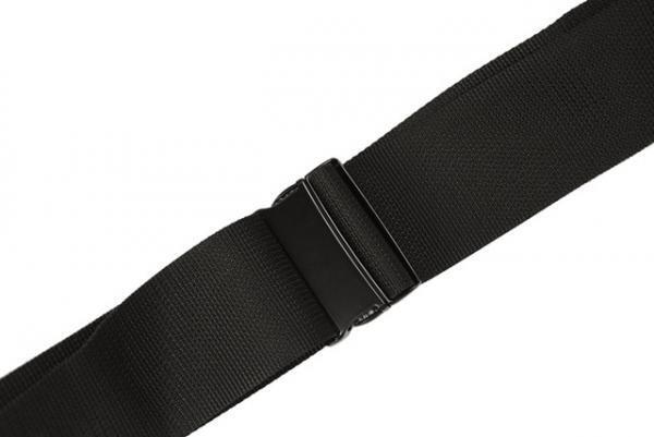 マルニ×ポーターのコラボコレクション第8弾「SURF」より新色オリーブが登場