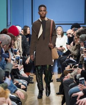 【ルック】J.W.アンダーソン2017-18秋冬メンズコレクション