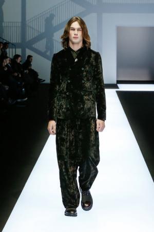 【ルック】エンポリオ アルマーニ2017-18秋冬メンズコレクション