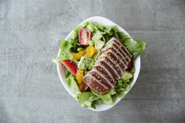 お腹いっぱい野菜を食べられる、サラダストップ！が六本木に国内第2号店をオープン