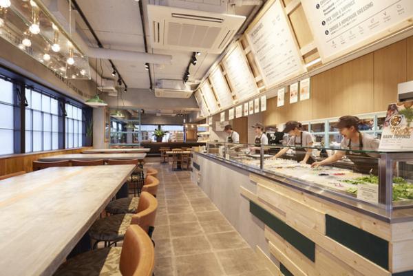 お腹いっぱい野菜を食べられる、サラダストップ！が六本木に国内第2号店をオープン