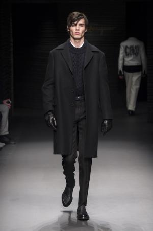 新デザイン・ディレクター就任のサルヴァトーレ フェラガモはクラシックへ原点回帰【2017-18秋冬メンズ】