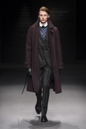 新デザイン・ディレクター就任のサルヴァトーレ フェラガモはクラシックへ原点回帰【2017-18秋冬メンズ】