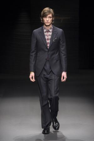 新デザイン・ディレクター就任のサルヴァトーレ フェラガモはクラシックへ原点回帰【2017-18秋冬メンズ】