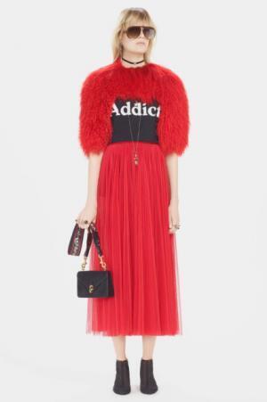 ディオールがネオ・ボヘミアンたちにインスピレーションを受けた2017年フォールコレクションを発表