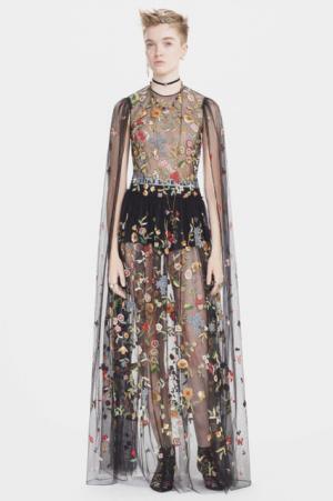 ディオールがネオ・ボヘミアンたちにインスピレーションを受けた2017年フォールコレクションを発表