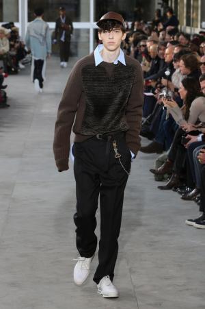 ルイ・ヴィトン×シュプリーム、ついにショーで明らかに【2017-18秋冬メンズ】