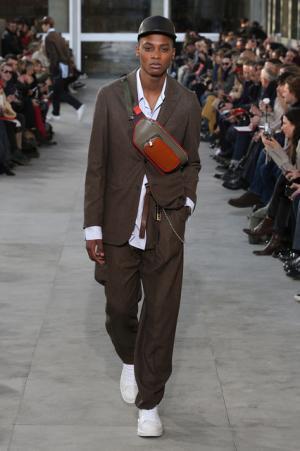 ルイ・ヴィトン×シュプリーム、ついにショーで明らかに【2017-18秋冬メンズ】