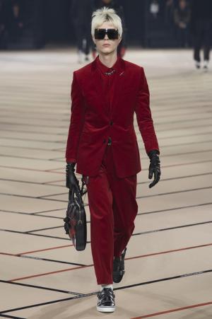 ディオール オム、蘇るティーンエイジのアティチュード【2017-18秋冬メンズ】