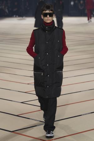 ディオール オム、蘇るティーンエイジのアティチュード【2017-18秋冬メンズ】