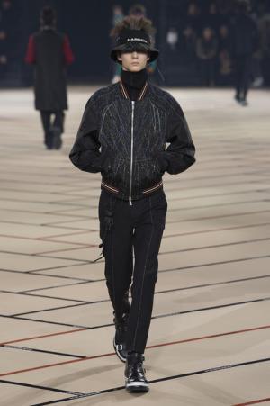 ディオール オム、蘇るティーンエイジのアティチュード【2017-18秋冬メンズ】