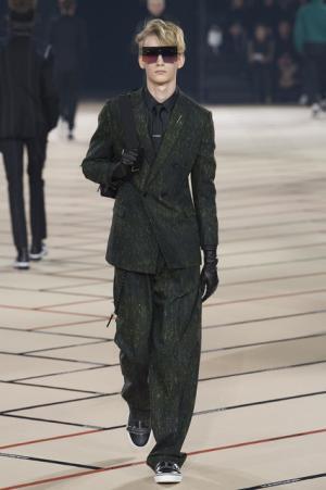 ディオール オム、蘇るティーンエイジのアティチュード【2017-18秋冬メンズ】