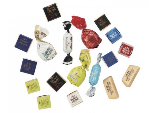 ミニカー付きや量り売り！バラエティー豊かなチョコを囲むバレンタイン【キッズも楽しめるファミリー向けチョコレート】