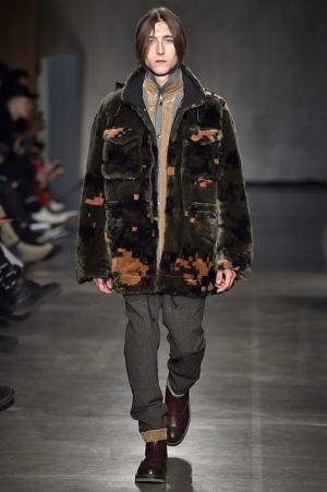 サカイが提示する完璧の新しい定義。ザ・ノース・フェイスと初のコラボも【2017-18秋冬コレクション】