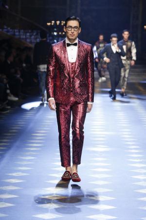 ディランの孫も登場、ミレニアルズ集め、圧巻のドルチェ＆ガッバーナワールド【2017-18秋冬メンズ】