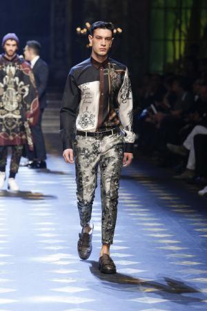 ディランの孫も登場、ミレニアルズ集め、圧巻のドルチェ＆ガッバーナワールド【2017-18秋冬メンズ】