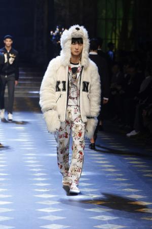 ディランの孫も登場、ミレニアルズ集め、圧巻のドルチェ＆ガッバーナワールド【2017-18秋冬メンズ】