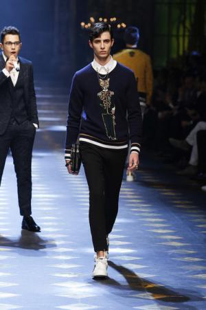 ディランの孫も登場、ミレニアルズ集め、圧巻のドルチェ＆ガッバーナワールド【2017-18秋冬メンズ】