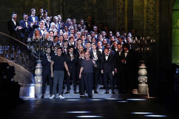 ディランの孫も登場、ミレニアルズ集め、圧巻のドルチェ＆ガッバーナワールド【2017-18秋冬メンズ】