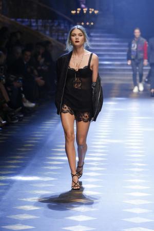 ディランの孫も登場、ミレニアルズ集め、圧巻のドルチェ＆ガッバーナワールド【2017-18秋冬メンズ】