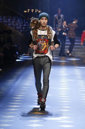 ディランの孫も登場、ミレニアルズ集め、圧巻のドルチェ＆ガッバーナワールド【2017-18秋冬メンズ】