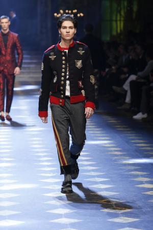 ディランの孫も登場、ミレニアルズ集め、圧巻のドルチェ＆ガッバーナワールド【2017-18秋冬メンズ】