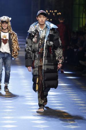 ディランの孫も登場、ミレニアルズ集め、圧巻のドルチェ＆ガッバーナワールド【2017-18秋冬メンズ】