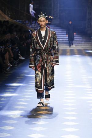 ディランの孫も登場、ミレニアルズ集め、圧巻のドルチェ＆ガッバーナワールド【2017-18秋冬メンズ】