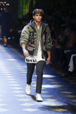 ディランの孫も登場、ミレニアルズ集め、圧巻のドルチェ＆ガッバーナワールド【2017-18秋冬メンズ】