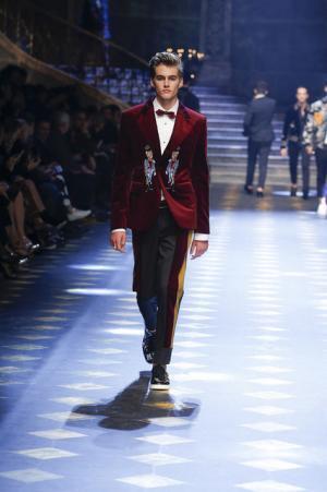 ディランの孫も登場、ミレニアルズ集め、圧巻のドルチェ＆ガッバーナワールド【2017-18秋冬メンズ】