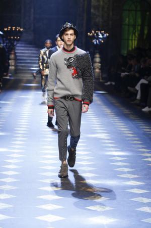 ディランの孫も登場、ミレニアルズ集め、圧巻のドルチェ＆ガッバーナワールド【2017-18秋冬メンズ】