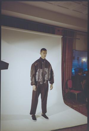 「ビジネスとクリエーション、葛藤と戦いながら“継続”することでブランドは成長する」ヨシオクボデザイナー久保嘉男の哲学――前編【INTERVIEW】