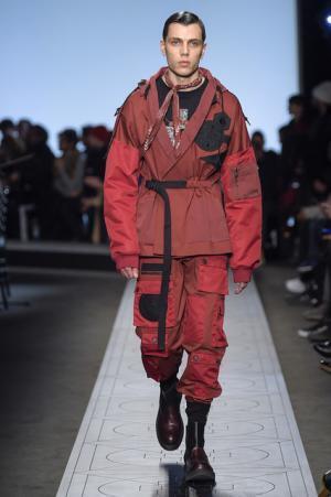 ストリートからモードへ、秋元梢も登場したマルセロ・ブロンの新境地【2017-18秋冬メンズ】