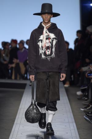 ストリートからモードへ、秋元梢も登場したマルセロ・ブロンの新境地【2017-18秋冬メンズ】