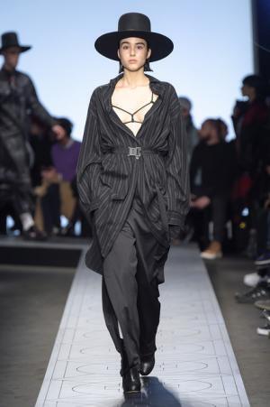 ストリートからモードへ、秋元梢も登場したマルセロ・ブロンの新境地【2017-18秋冬メンズ】