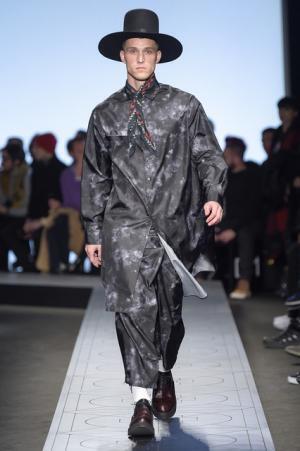 ストリートからモードへ、秋元梢も登場したマルセロ・ブロンの新境地【2017-18秋冬メンズ】