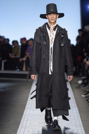 ストリートからモードへ、秋元梢も登場したマルセロ・ブロンの新境地【2017-18秋冬メンズ】