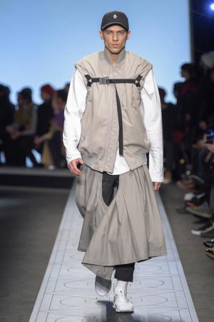 ストリートからモードへ、秋元梢も登場したマルセロ・ブロンの新境地【2017-18秋冬メンズ】