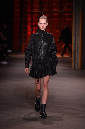 武道へのオマージュをハードテックに斬ったディーゼル ブラック ゴールド【2017-18秋冬コレクション】