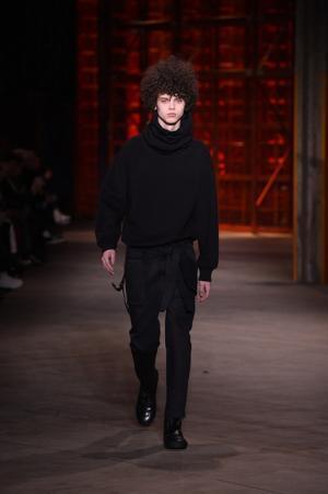 武道へのオマージュをハードテックに斬ったディーゼル ブラック ゴールド【2017-18秋冬コレクション】