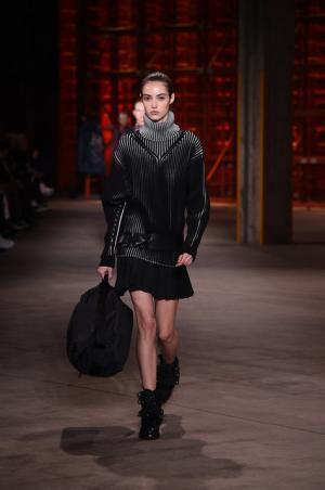 武道へのオマージュをハードテックに斬ったディーゼル ブラック ゴールド【2017-18秋冬コレクション】