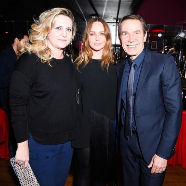 ステラ マッカートニーが2017オータムコレクションを発表。アリシア・キーズによるサプライズパフォーマンス