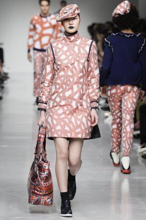 シブリング、ガウディの建築物から着想を得てブラッシュアップ【2017-18秋冬コレクション】