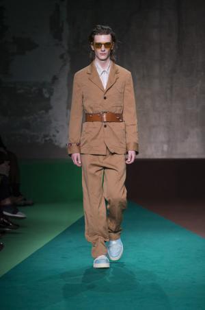 マルニのエレメントで遊んだフランチェスコ・リッソ【2017-18秋冬メンズ】